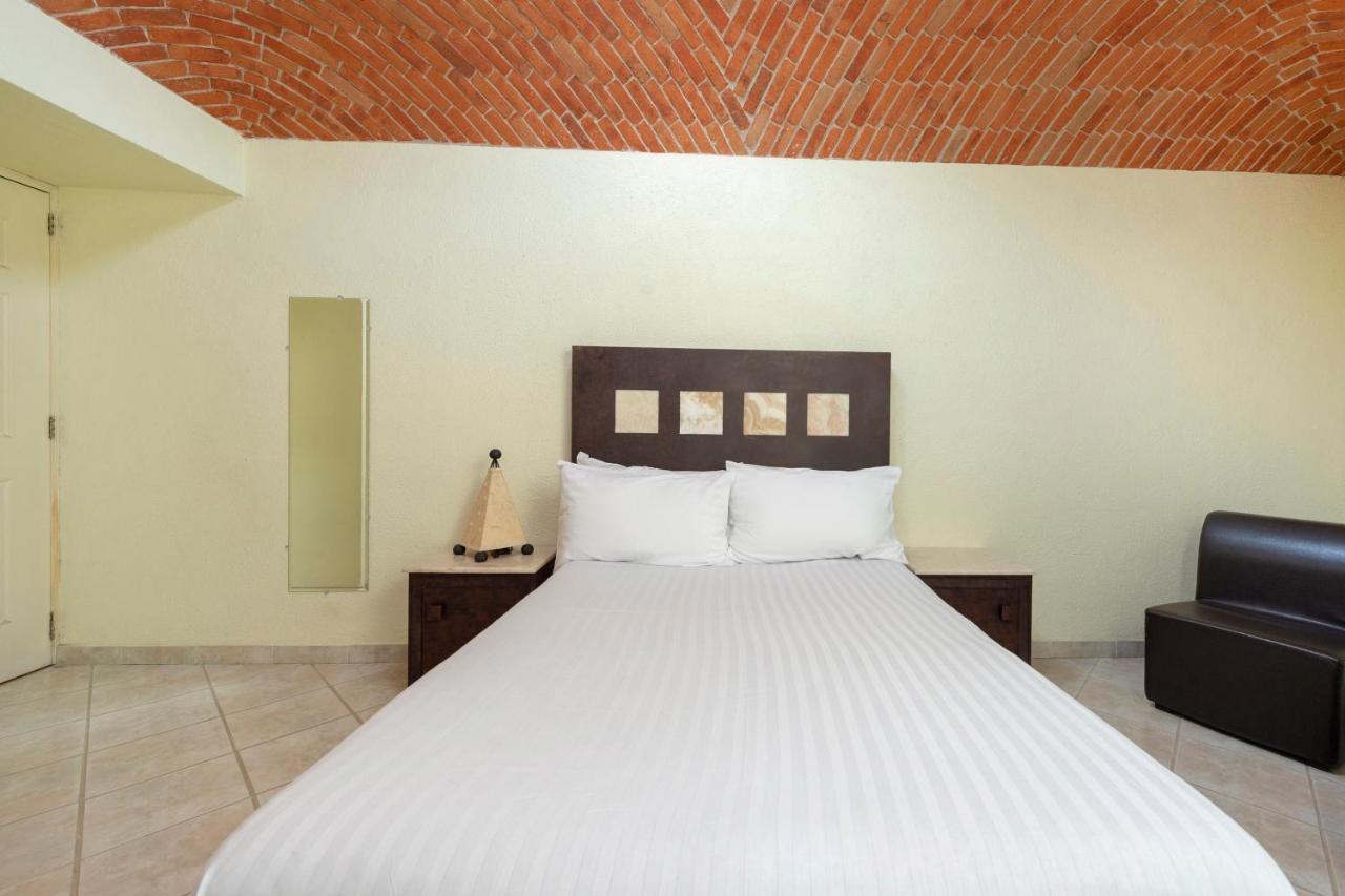 Capital O Cava Piedra Hotel Tequisquiapan Kültér fotó
