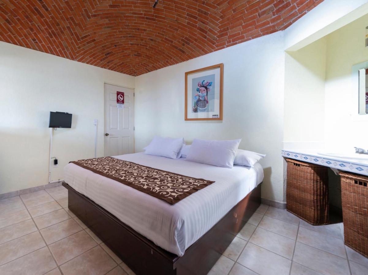 Capital O Cava Piedra Hotel Tequisquiapan Kültér fotó